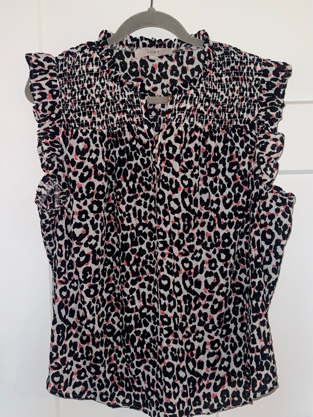 LOFT Black, White & Pink Leopard Print Ruffle Sleeveless Blouse